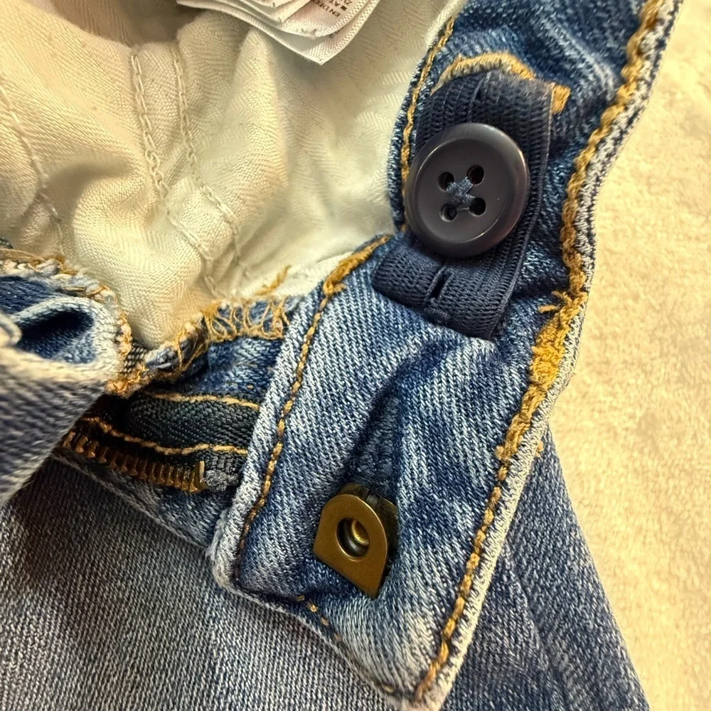 GAP smoke trendy dark